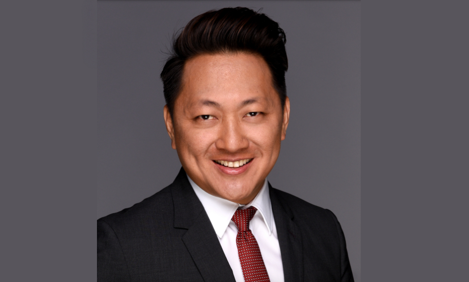 PropertyGuru Philippines Property Awards honours Edgar B. Saavedra as